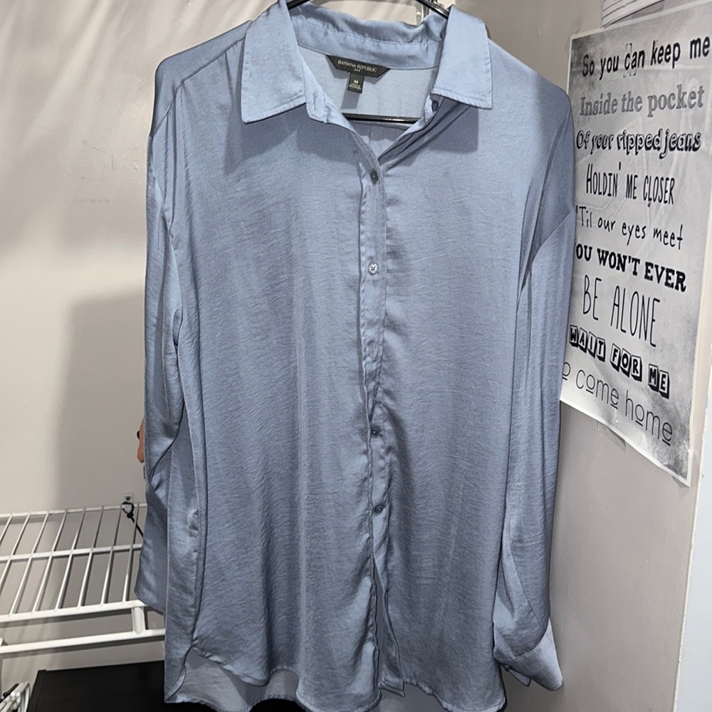 Women Banana Republic Satin Long Sleeve Blouse